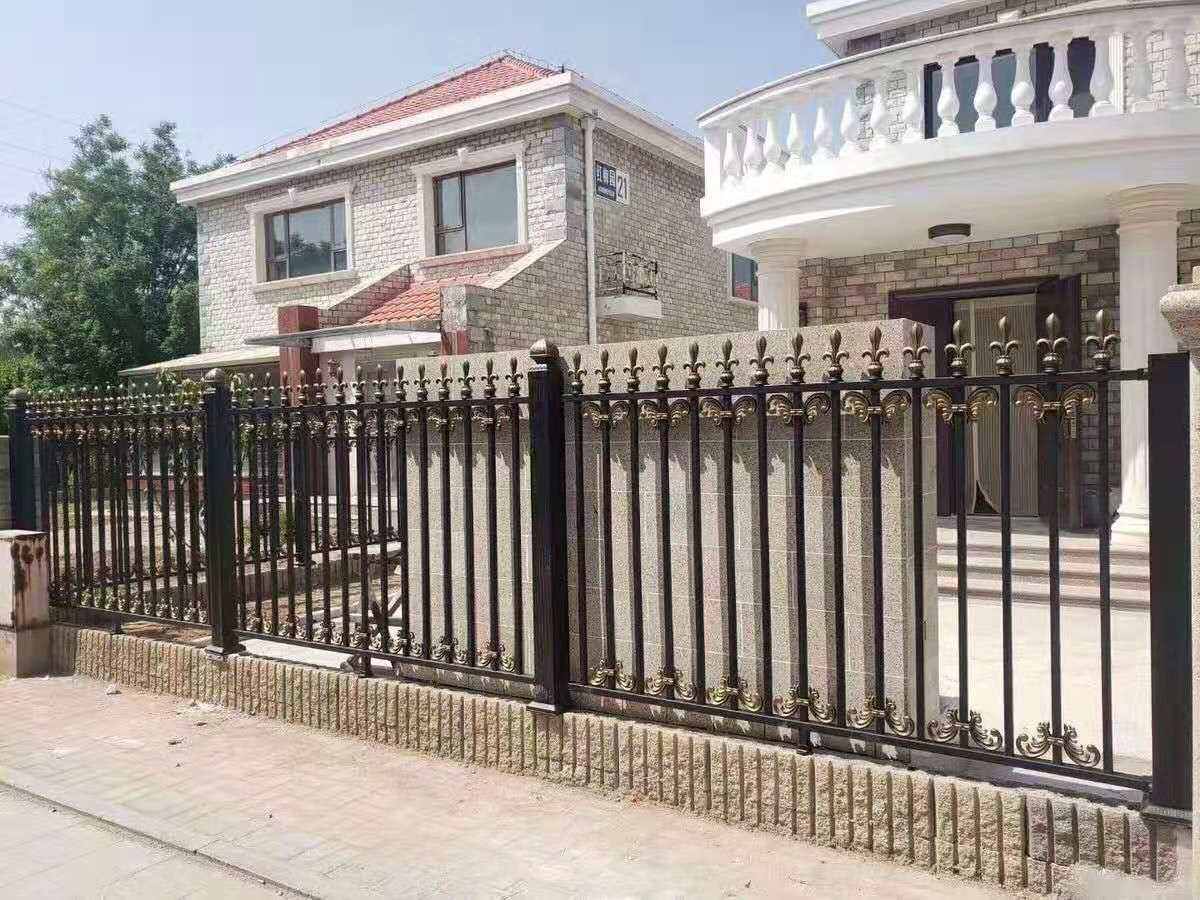 米脂别墅锌钢围墙